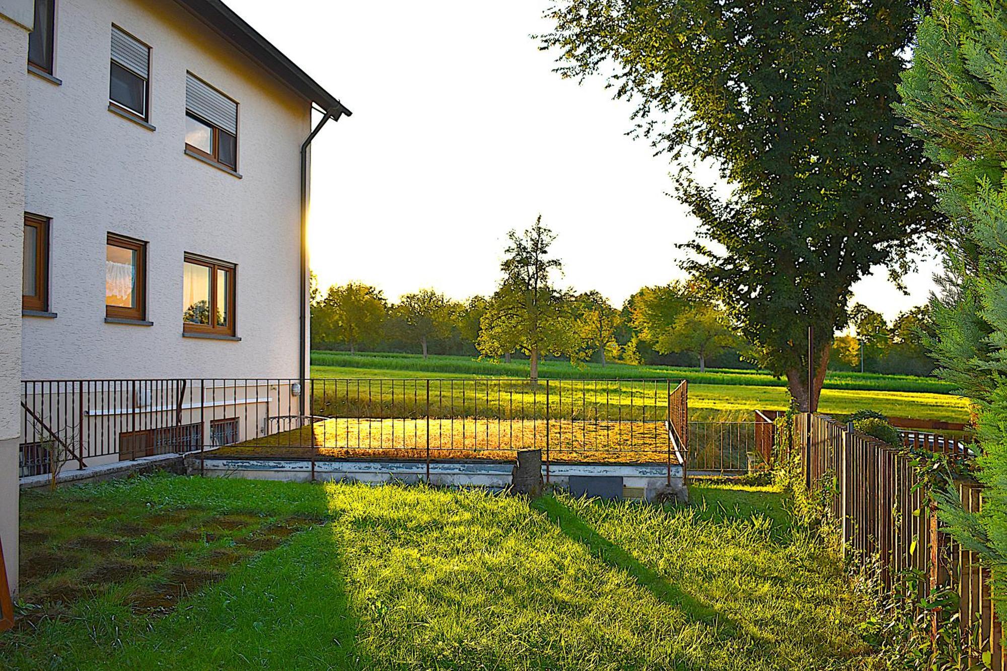 Charmanter Rueckzugsort Mit Grosser Terrasse In Idyllischer Umgebung Бёблинген Экстерьер фото